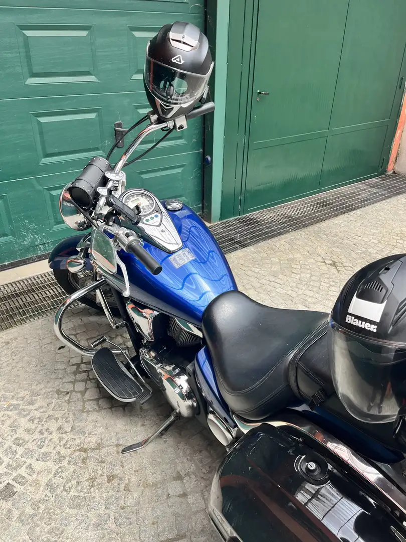 Kawasaki VN 900 classic - 1