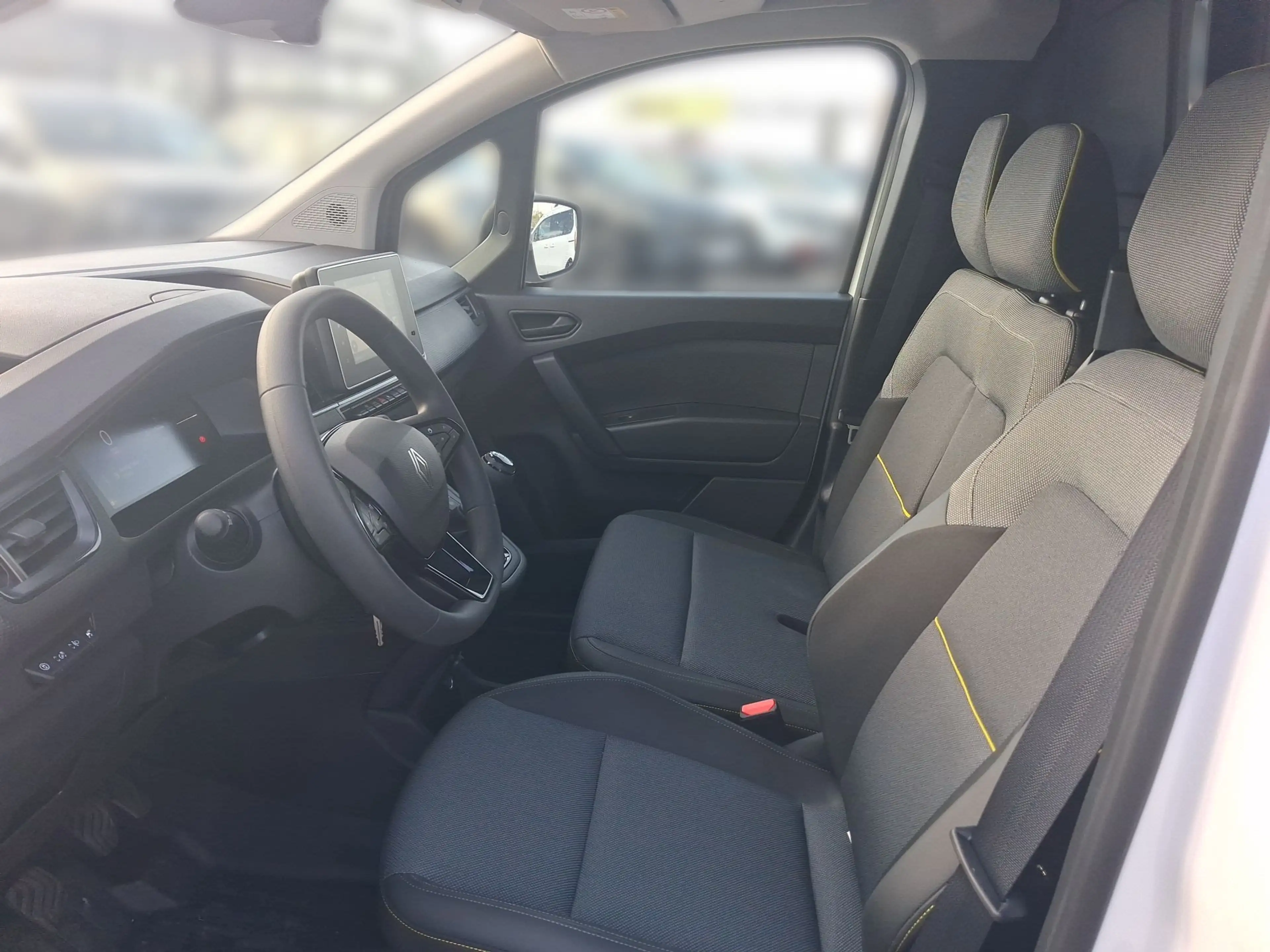 Renault Kangoo KANGOO VAN dCi 95 L2 MAXI (MY26) — photo 14