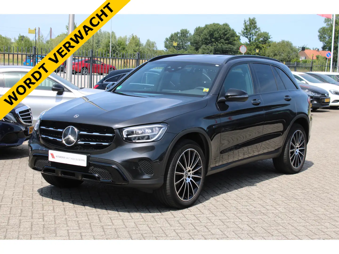 Mercedes-Benz GLC 300 300e 4MATIC Advantage NIGHT PAKKET DISTRONIC CARPL Gris - 1