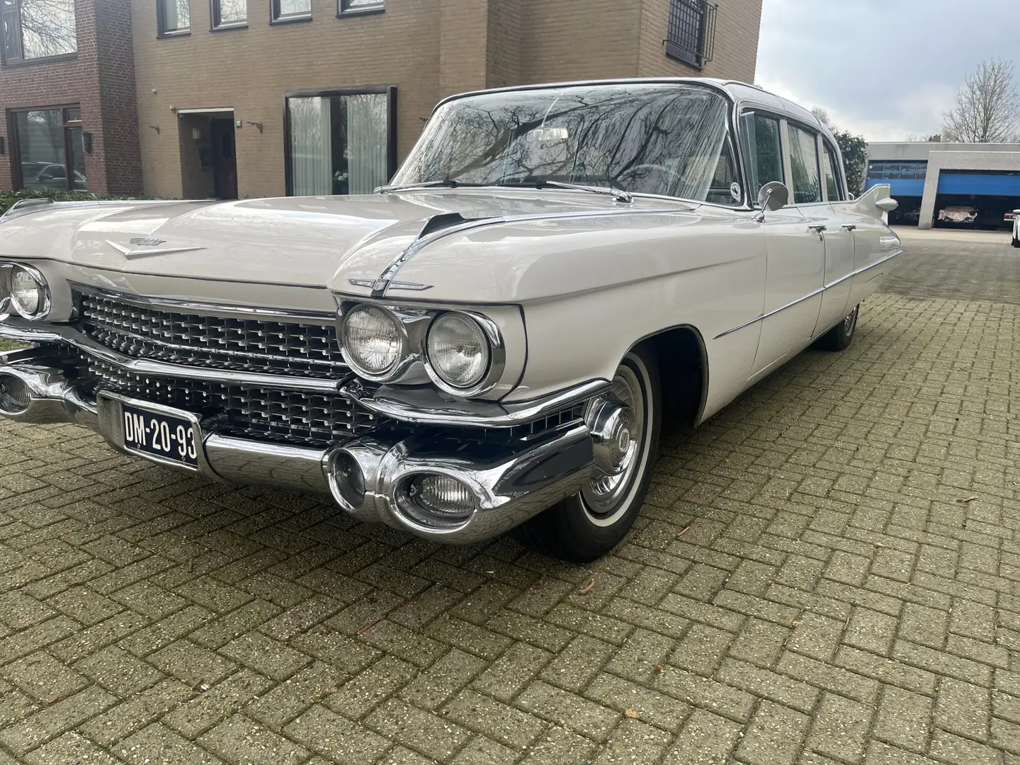 Cadillac Fleetwood LIMOUSINE Serie75 Blanco - 2
