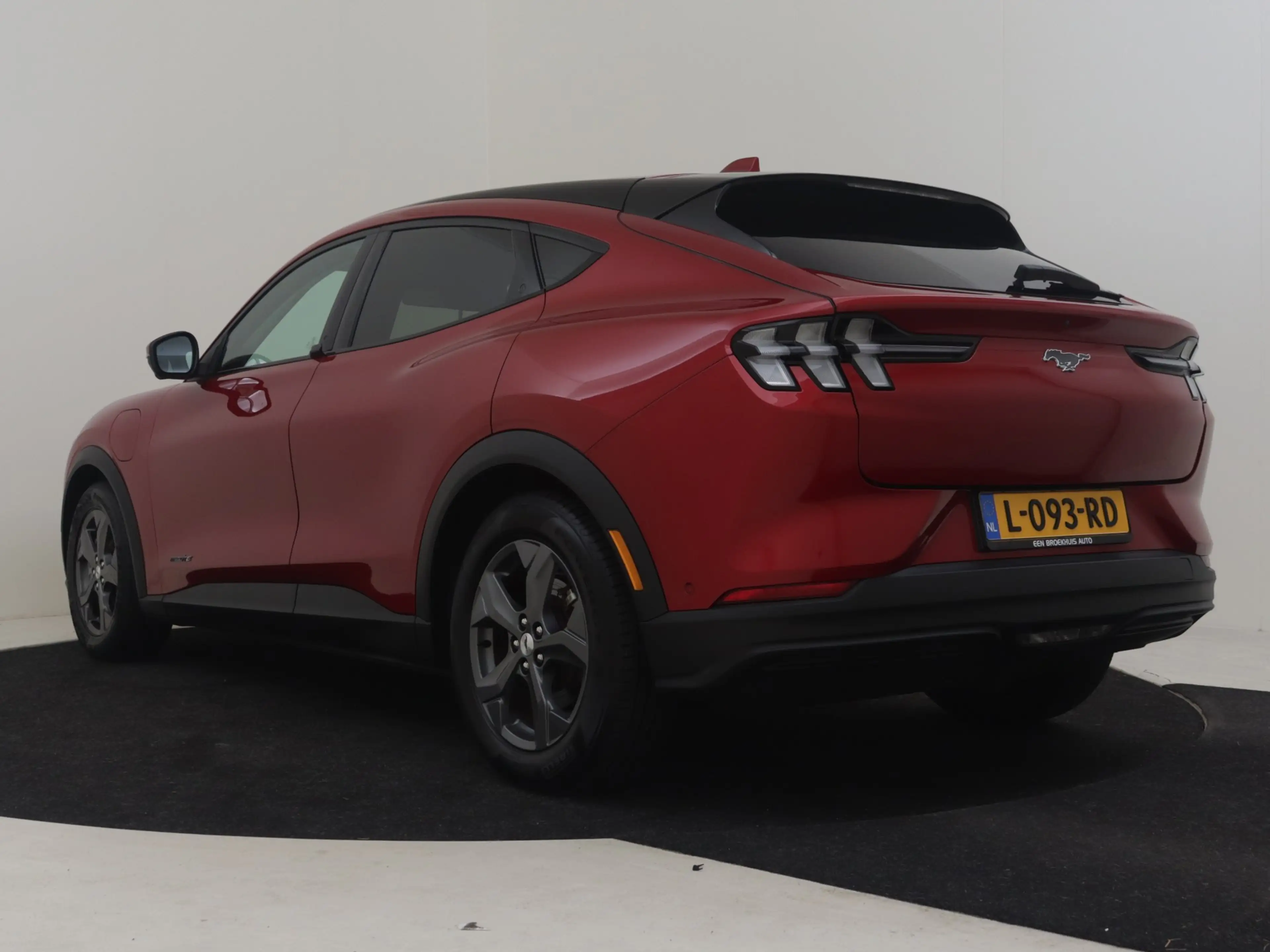 Ford Mustang Mach-E RWD 75 kWh l 1e Eigenaar l Leder l B&O Sound l SOH — photo 9