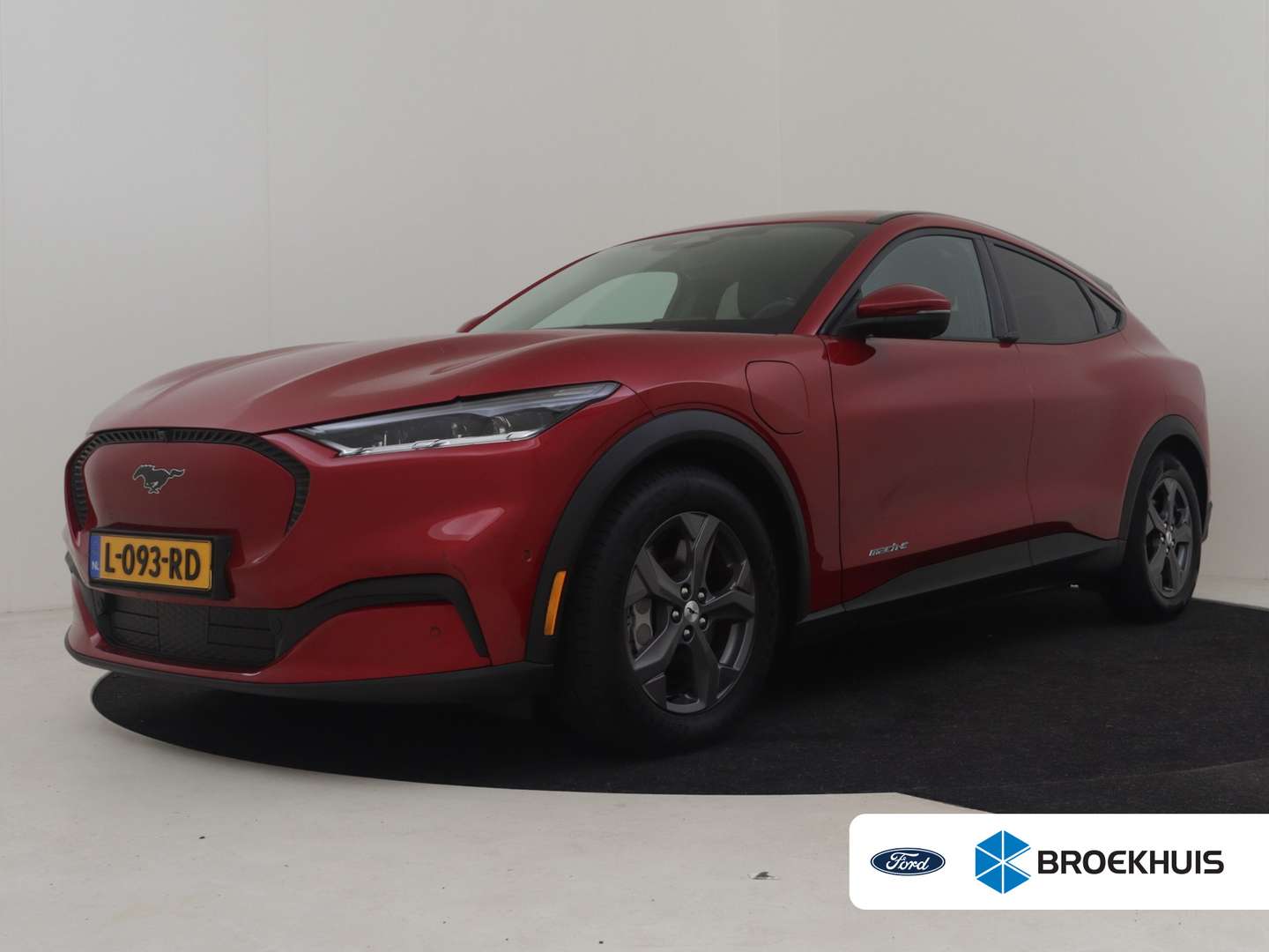 Ford Mustang Mach-E nuo 393 €/ mėn Elektra 2021m. Kita Automatinė