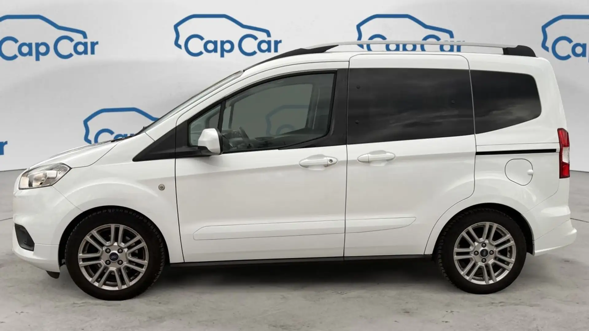 Ford Tourneo Courier Courier 5 1.5 TDCi 100 Titanium Blanc - 2