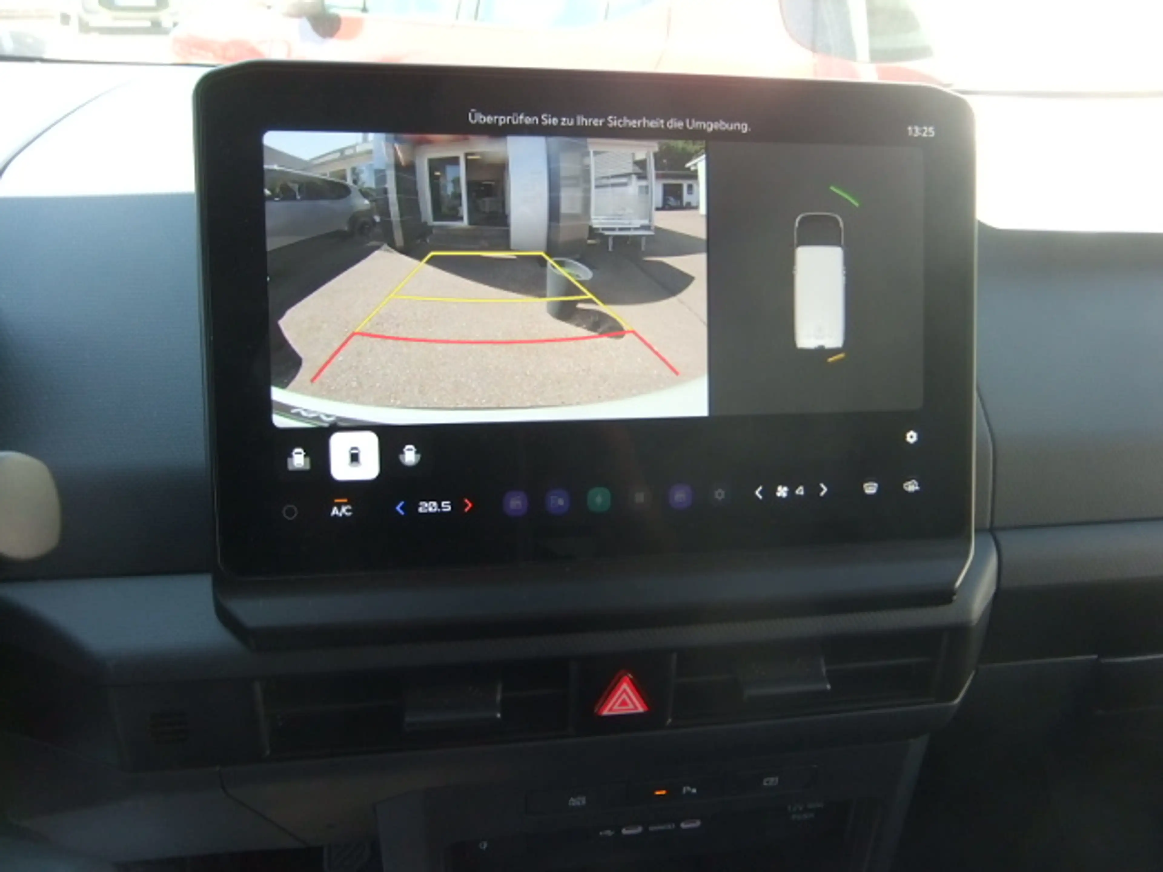 Kia PV5 Cargo PV5 Cargo L2H1 51,5-kWh-Batterie Plus — photo 8