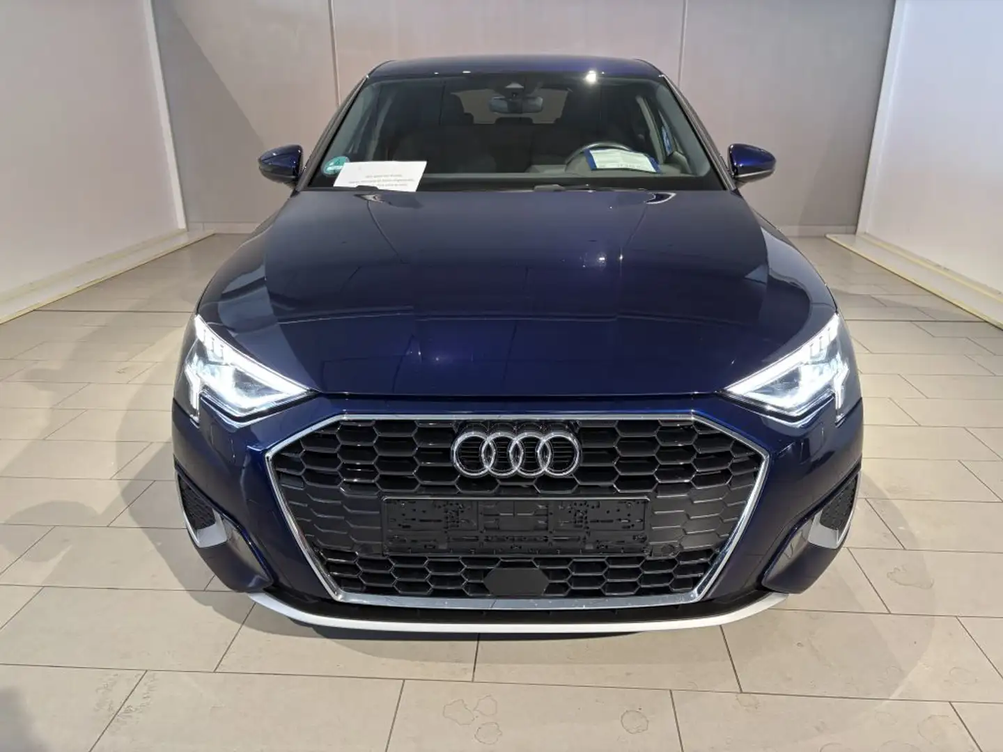 Audi A3 35 TFSI Sportback S tronic advanced Blau - 2