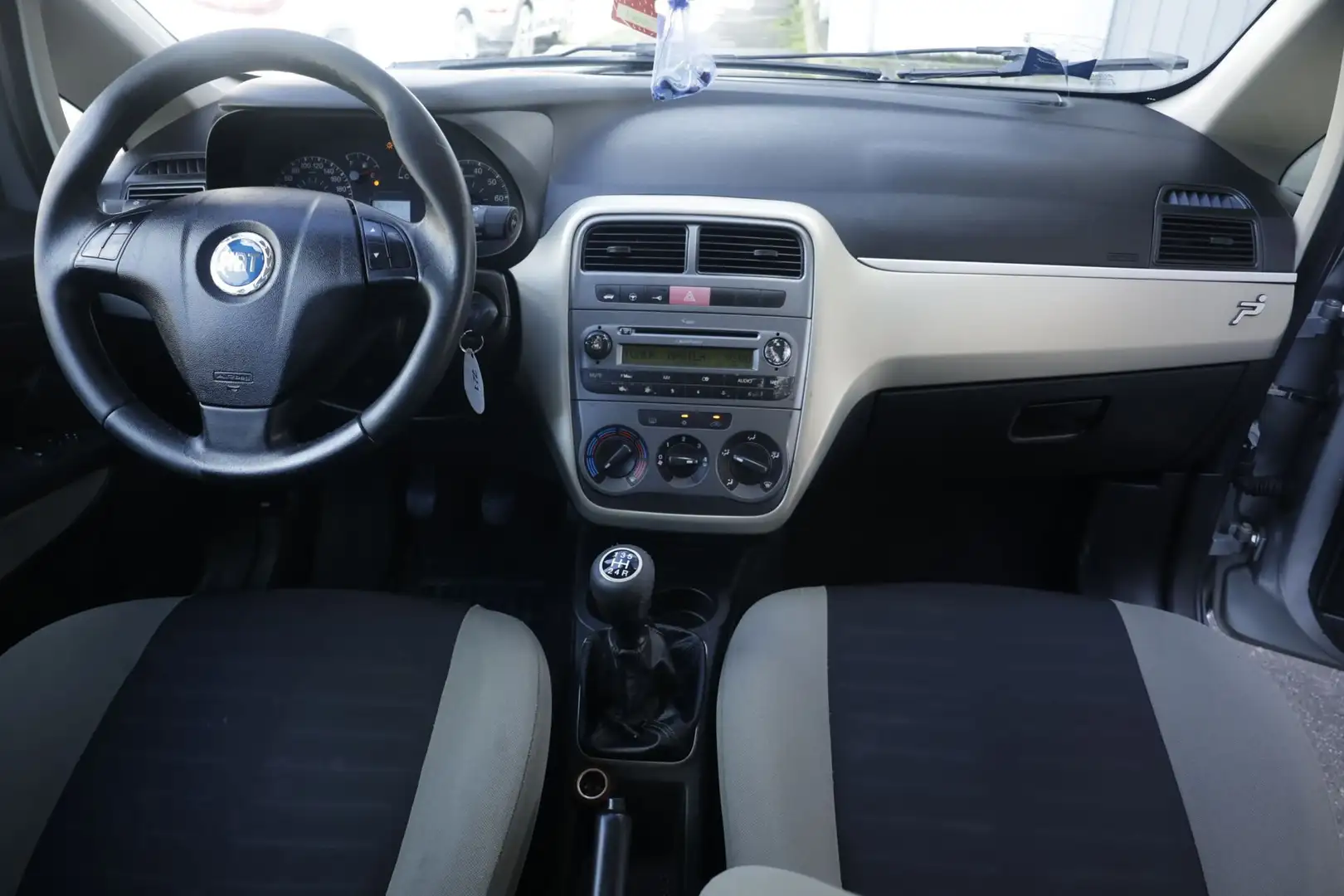 Fiat Grande Punto FIAT Grande Punto Grande Punto 1.3 MJT 75 CV 5 po Ezüst - 2