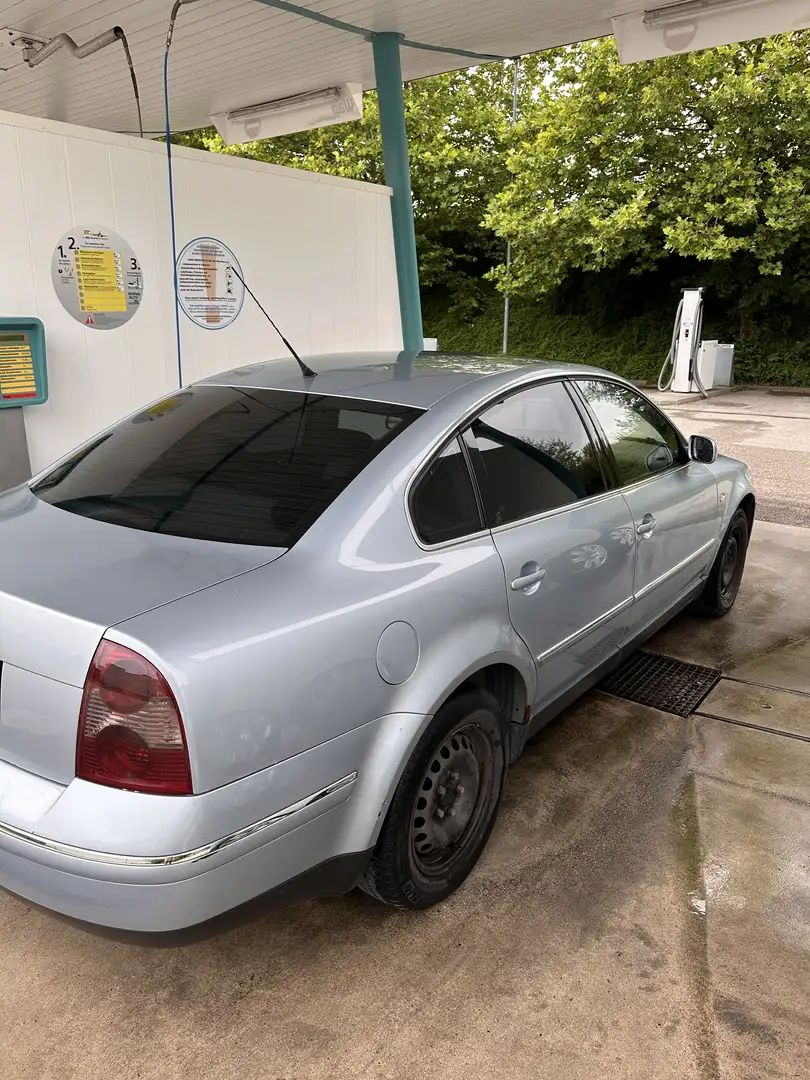 Volkswagen Passat 1,9 TDI PD Trendline - 2