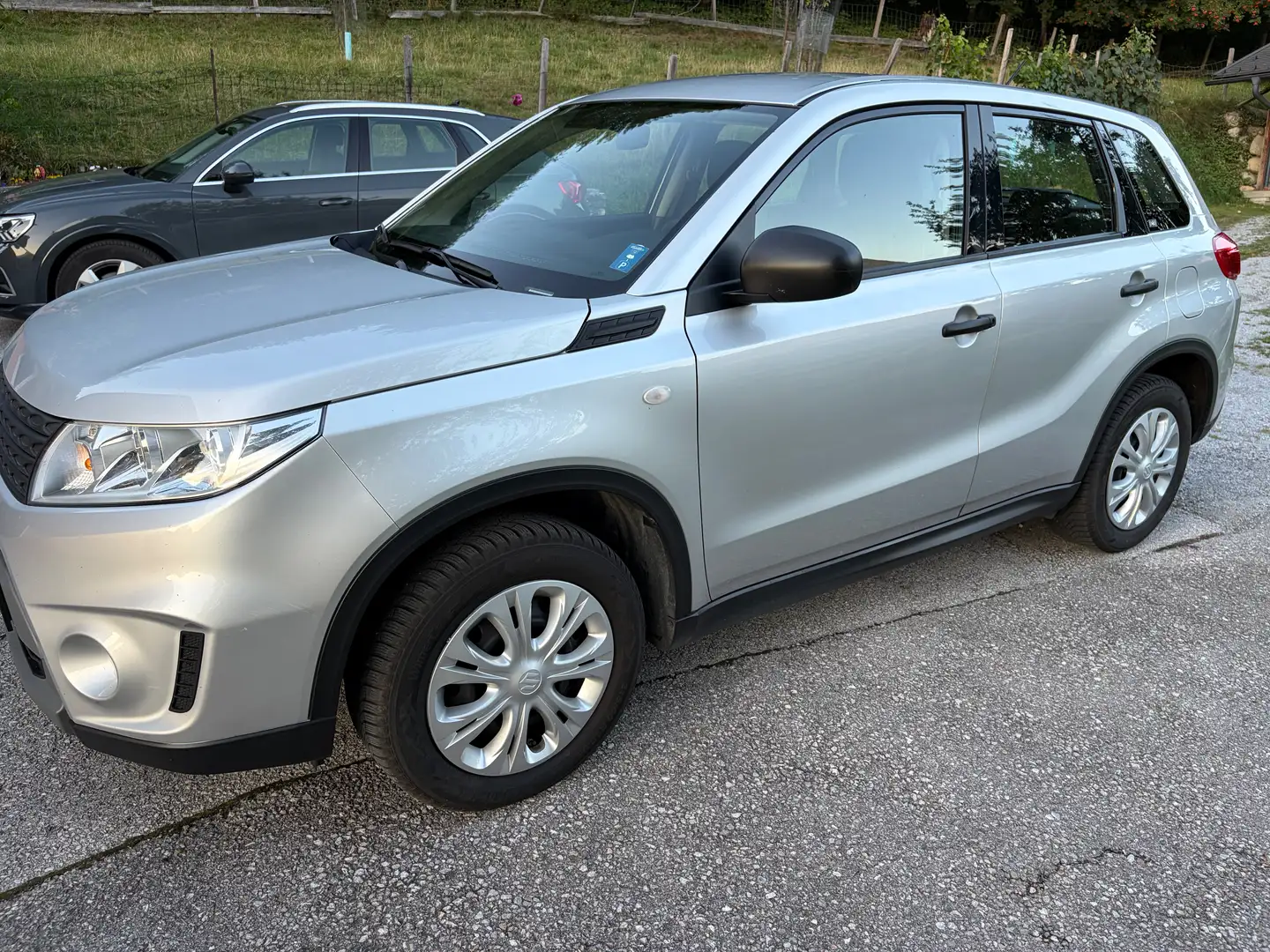 Suzuki Vitara Vitara 1,6 VVT 4WD GL Clear Clear Grau - 1