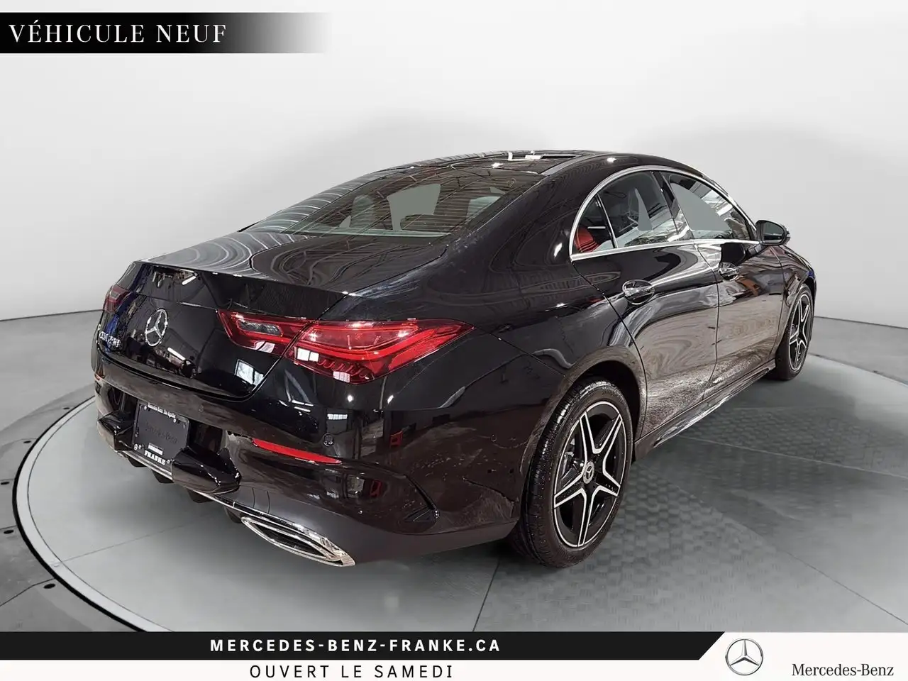 Mercedes-Benz CLA снимка Mercedes-Benz CLA