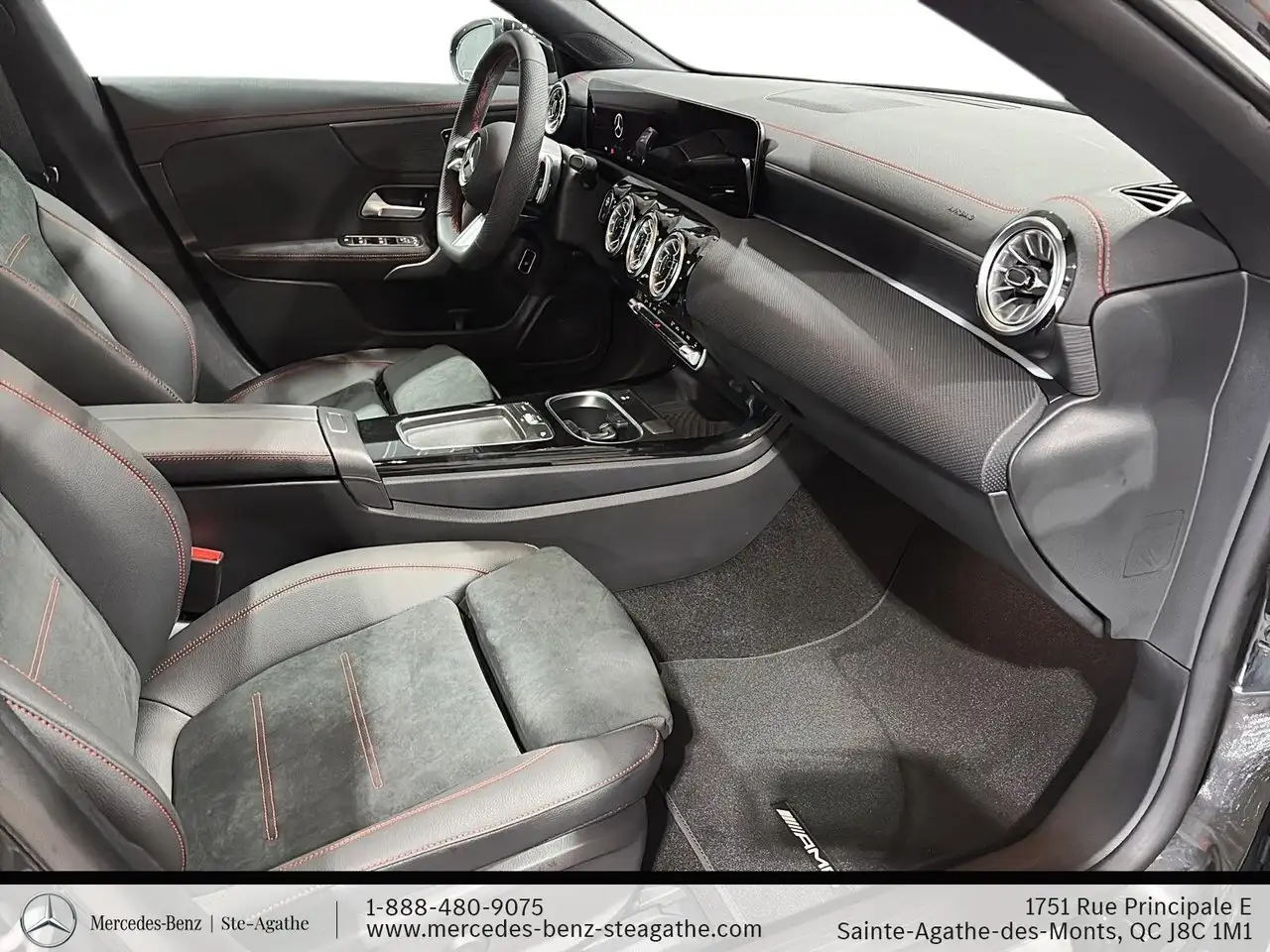Mercedes-Benz CLA photo Mercedes-Benz CLA