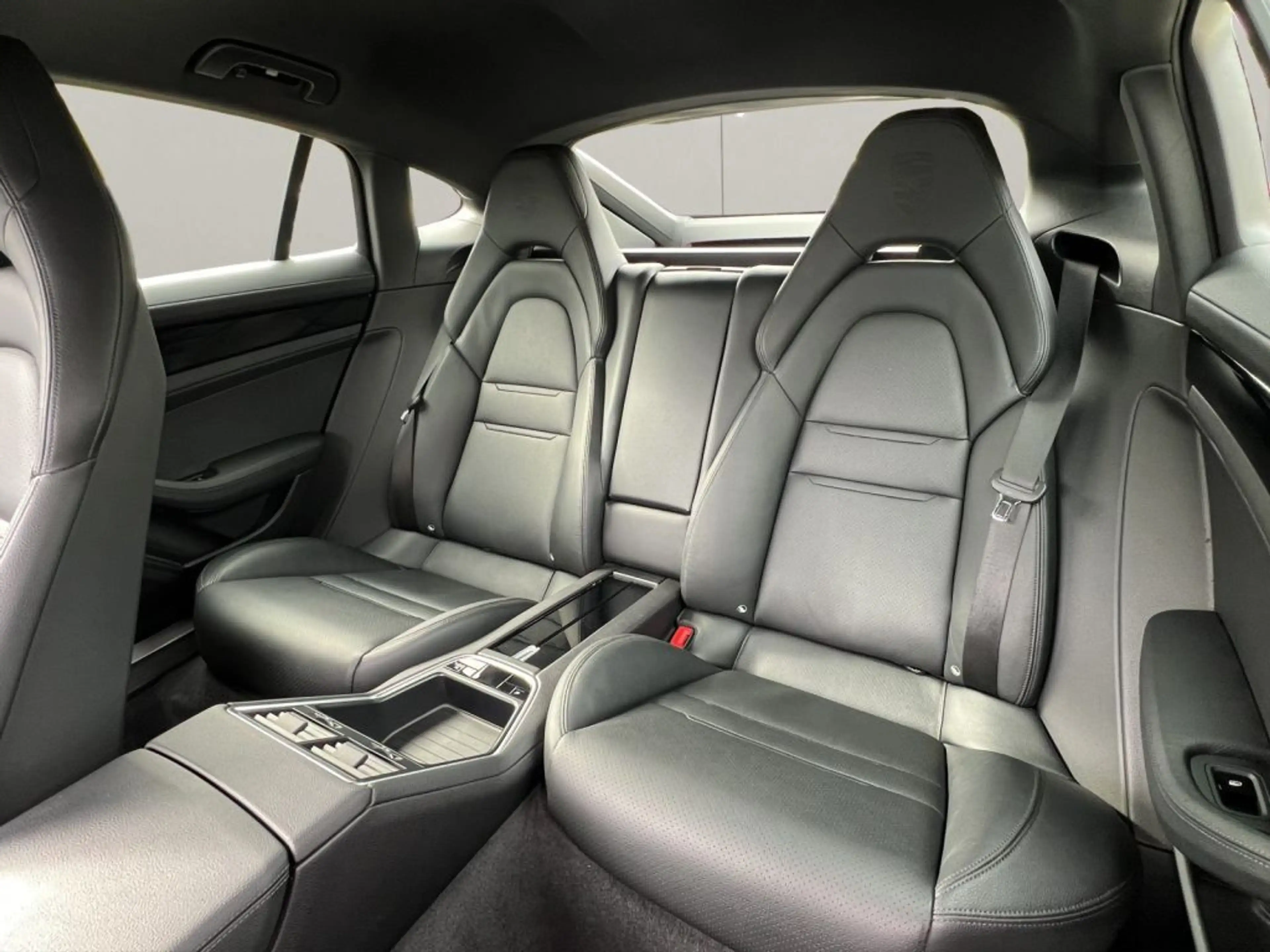 Porsche Panamera 4S Diesel+SOFT-CLOSE+StHZ+RFK+MEMORY+ — photo 14