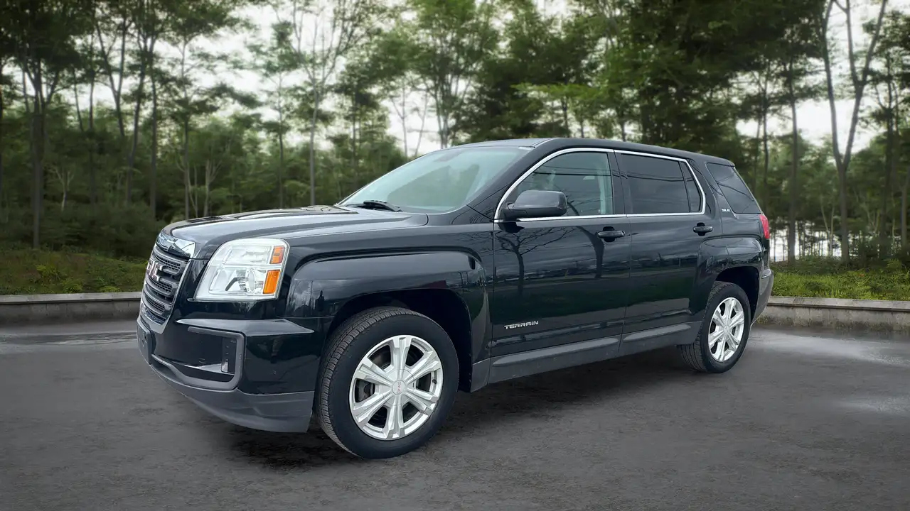 GMC Terrain photo GMC Terrain