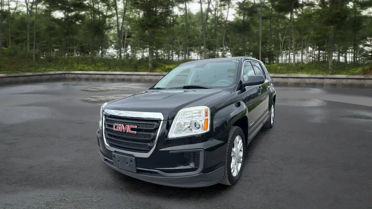 GMC Terrain photo GMC Terrain