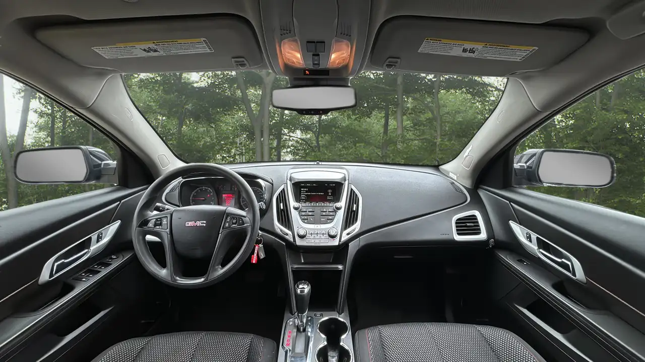 GMC Terrain photo GMC Terrain