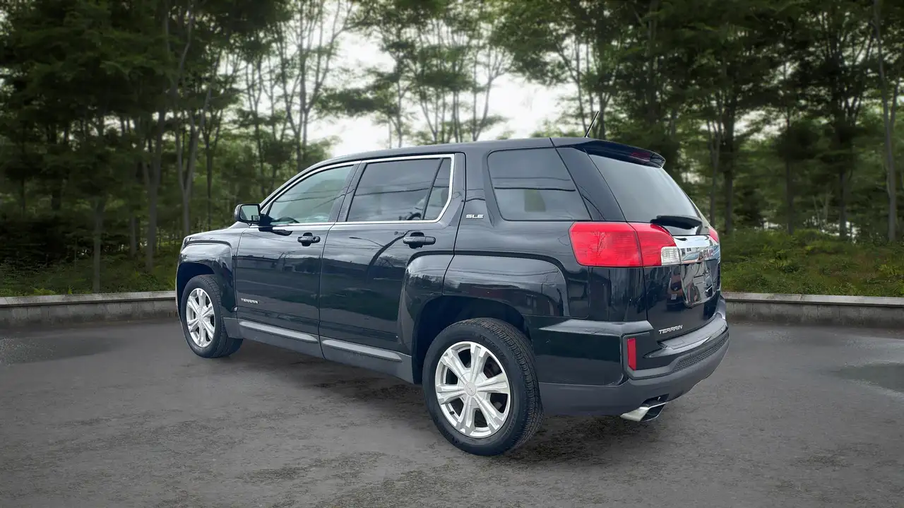 GMC Terrain photo GMC Terrain