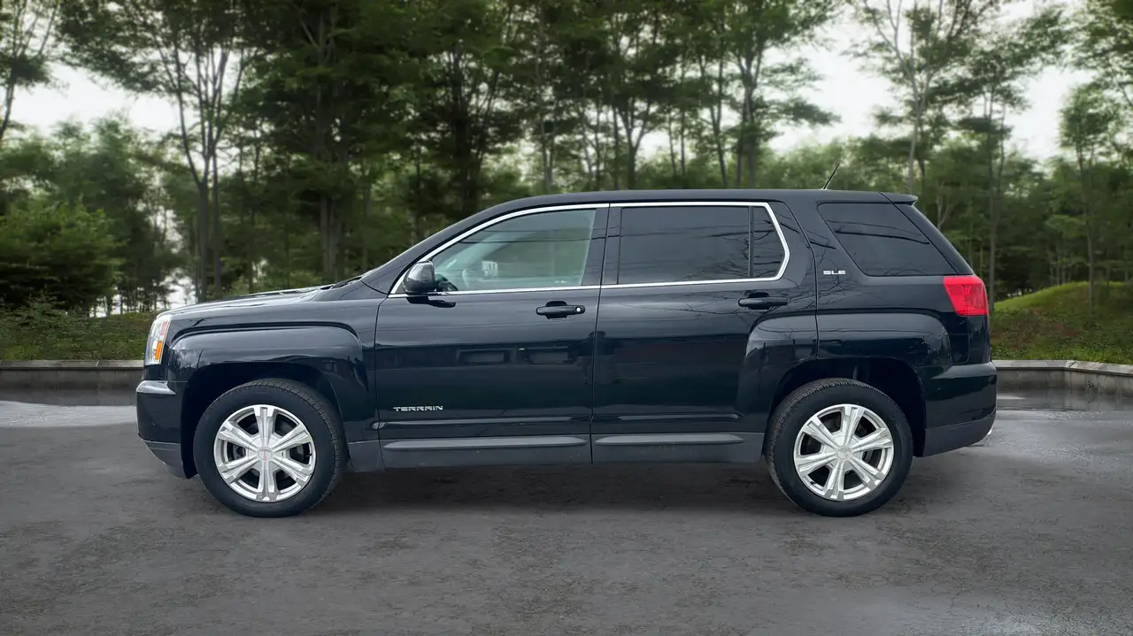 GMC Terrain photo GMC Terrain