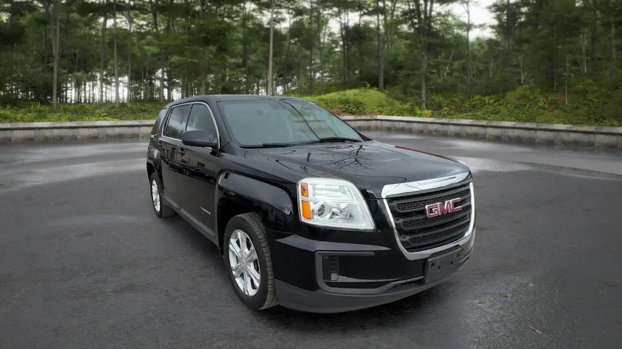 GMC Terrain photo GMC Terrain