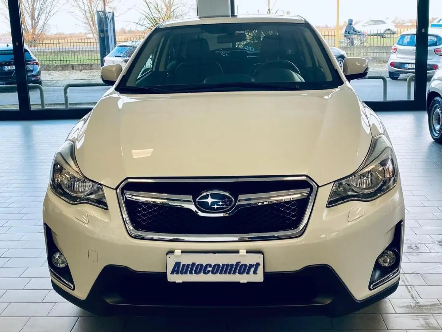 Subaru XV 2.0i  AUTO /GANCIO/TETTO *PREZZO REALE* Bianco - 2