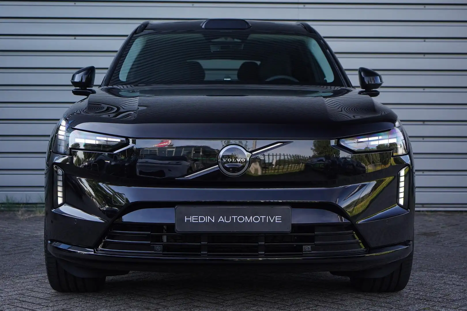 Volvo EX90 Twin Motor Performance Ultra 7p. 111 kWh | Luchtve Zwart - 2