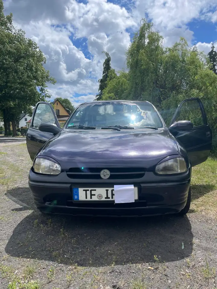 Opel Corsa Atlanta, foto 1