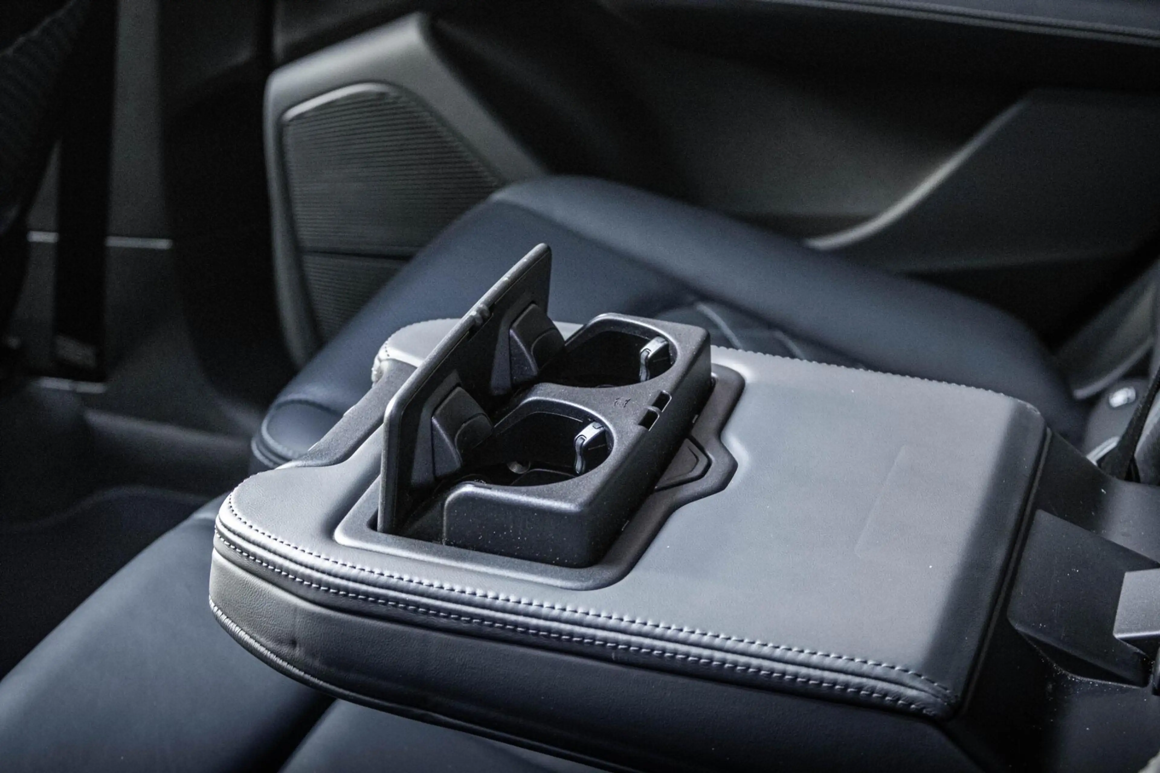 Audi SQ7 4.0 TFSI Quattro 7-Zits | KERAMSICH | PANO | B&O | — photo 15