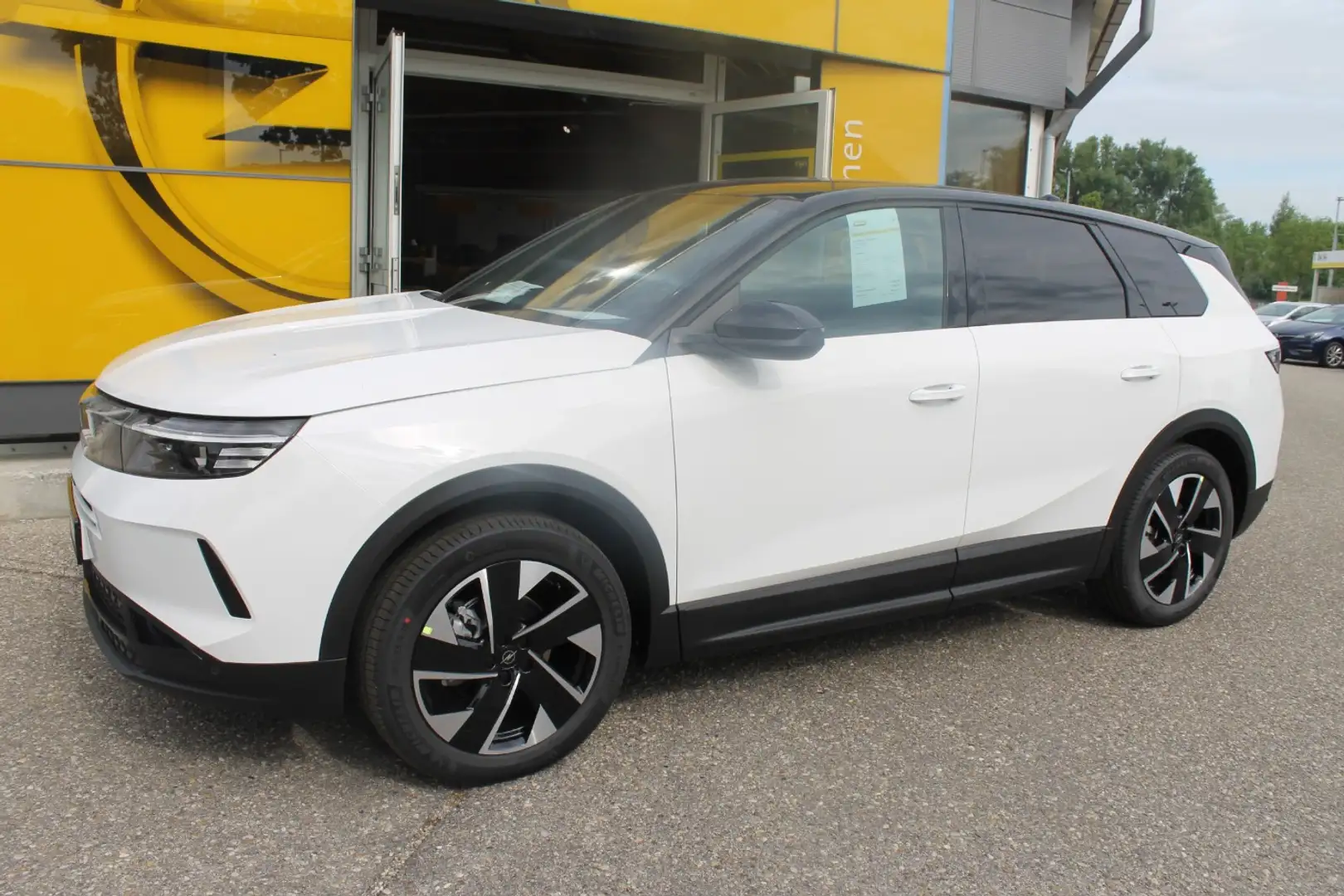 Opel Grandland 1.2 Hybrid GS AHK|NAVI|INTELLI-LUX|SHZ| Wit - 2