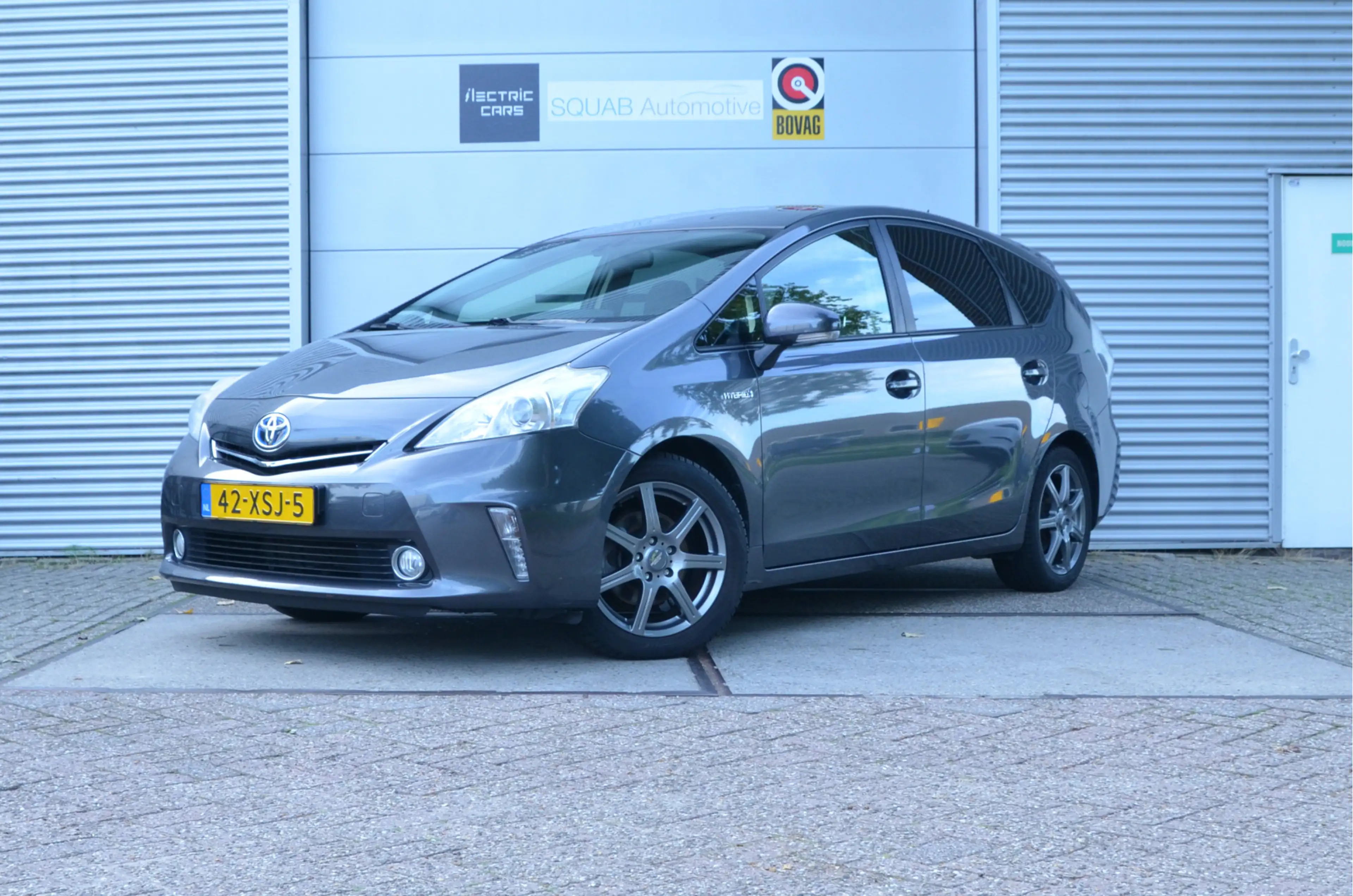 Toyota Prius+ Prius Wagon 1.8 Aspiration 96g 7-zits, Fiets Trekh
