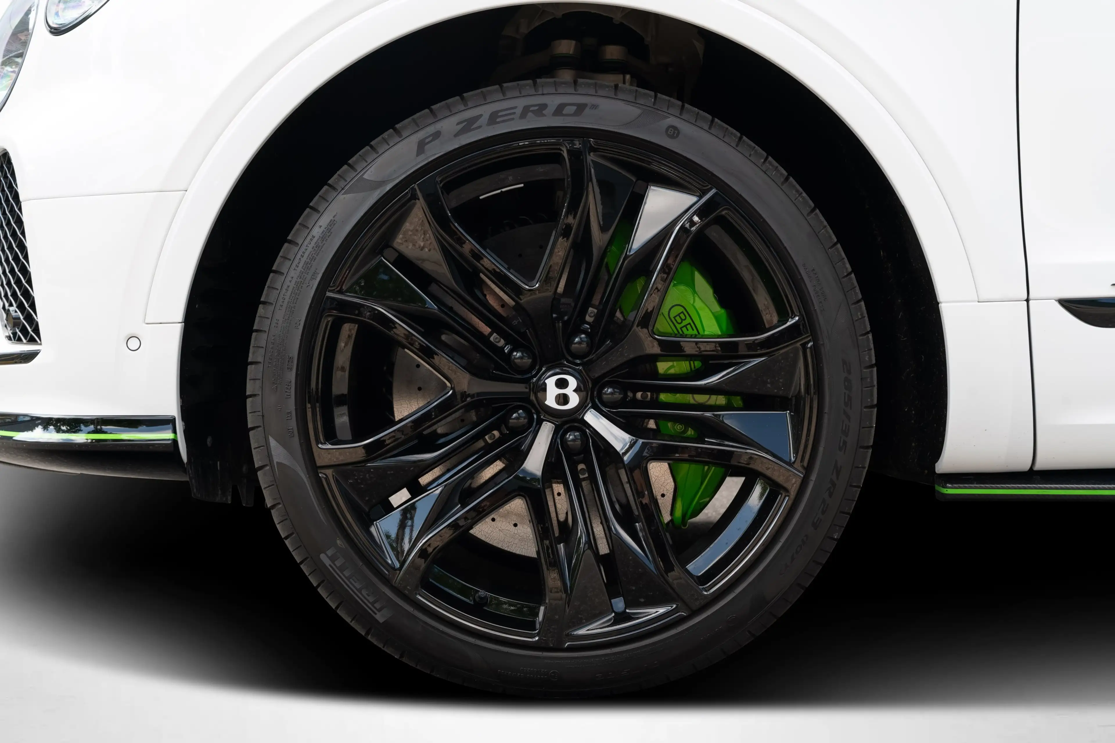 Bentley Bentayga Speed Sports Exhaust Carbon Ceramic — photo 14