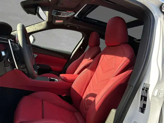 Maserati Grecale view 10