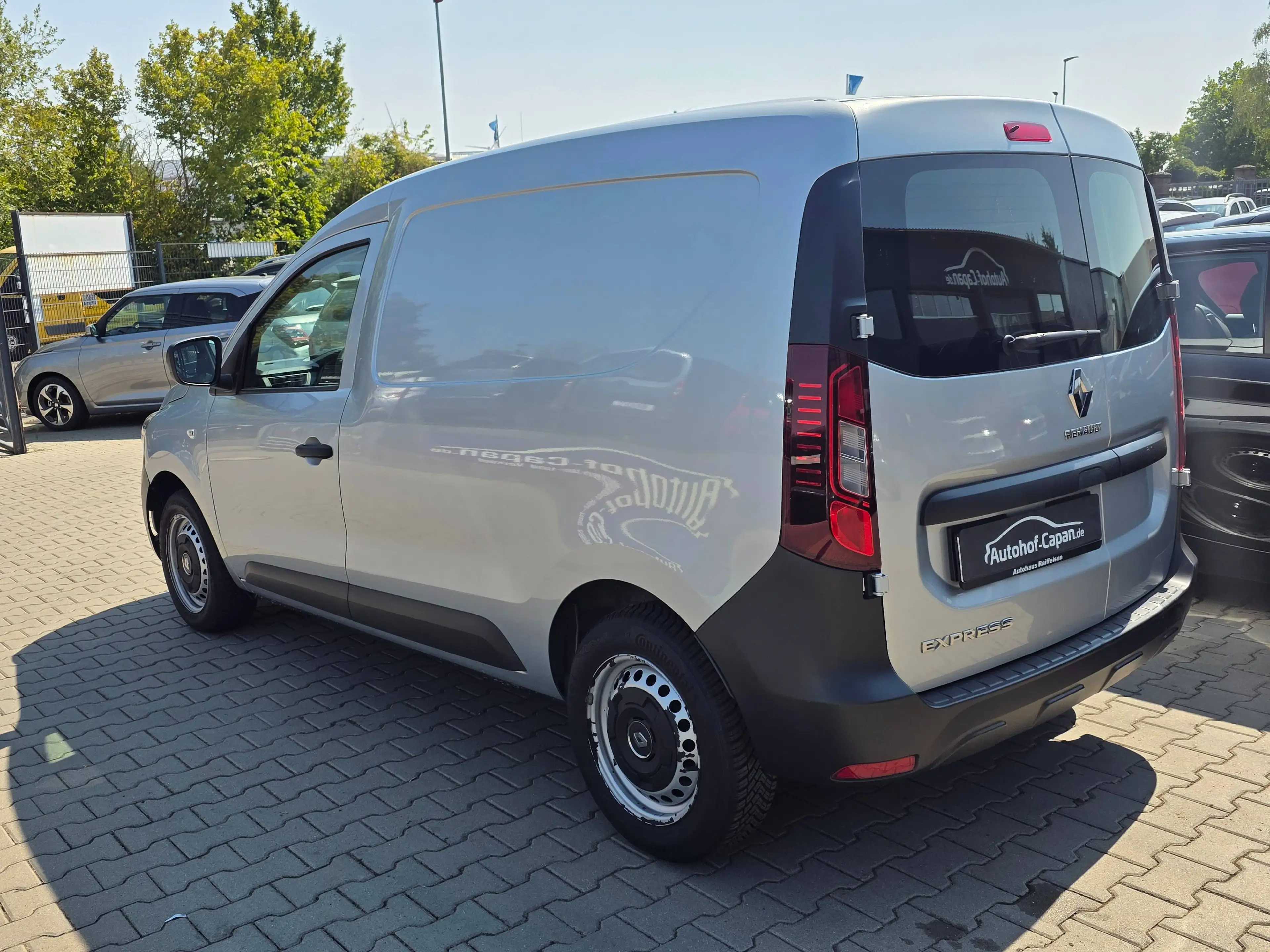 Renault Express Express Extra/T.Leder/Klima/Eu6d/1.Ha/Keine Baustelle — photo 6