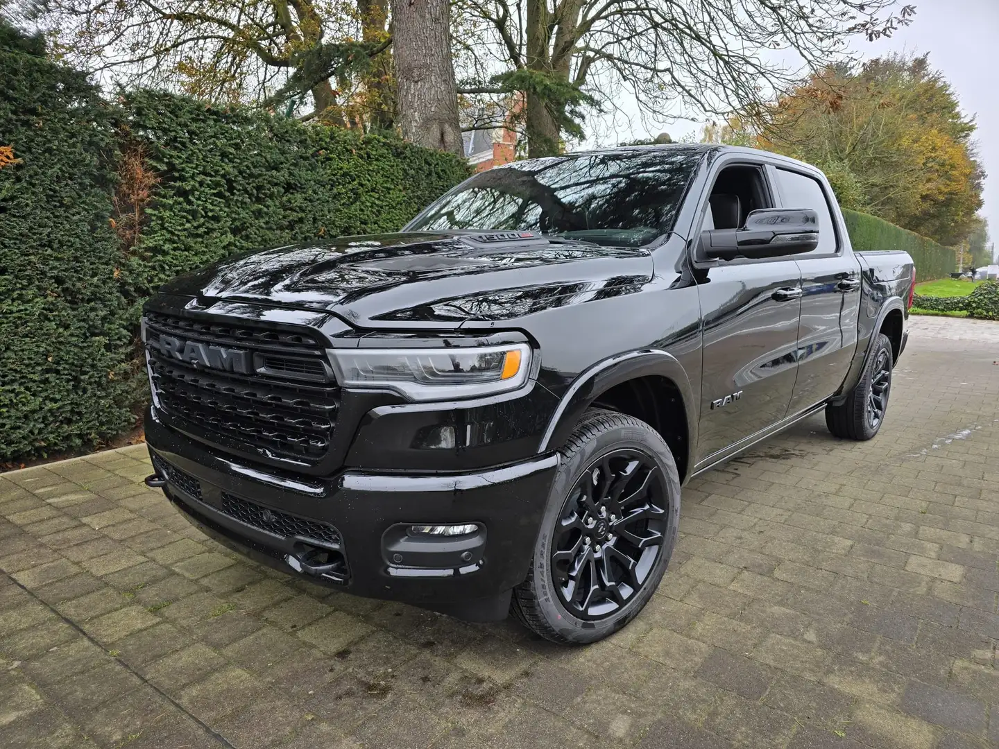 Dodge RAM Model 2025 Limited Night 79.900 excl btw Nero - 1