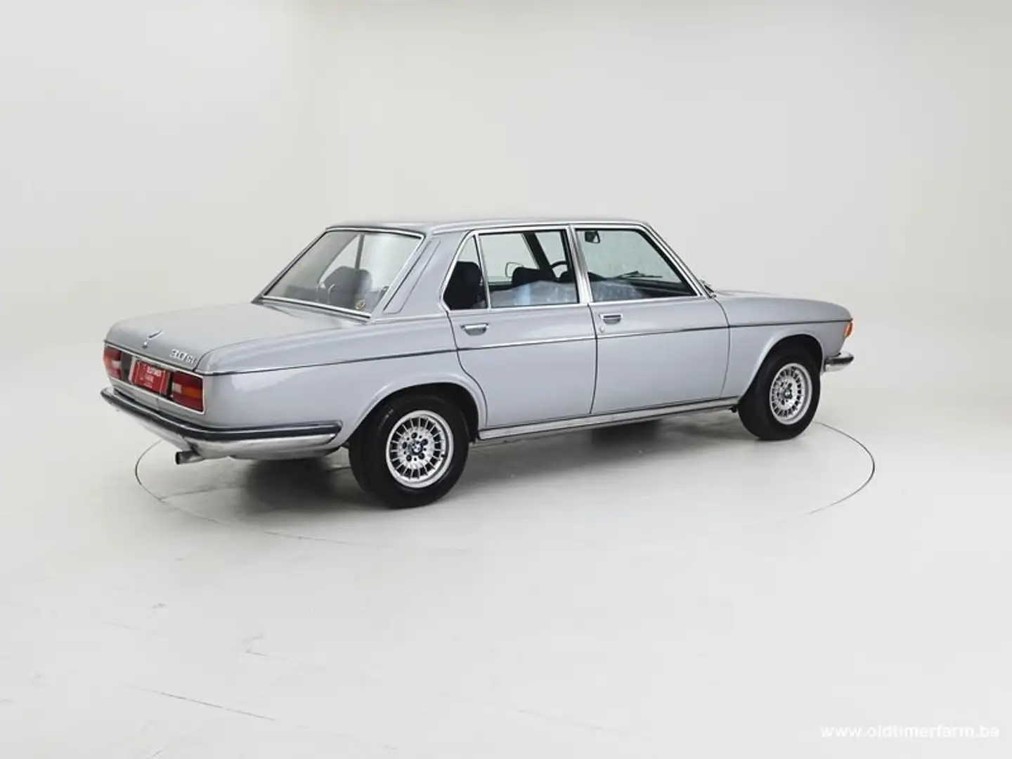 BMW 3.0 SI '72 CH3391 Silver - 2