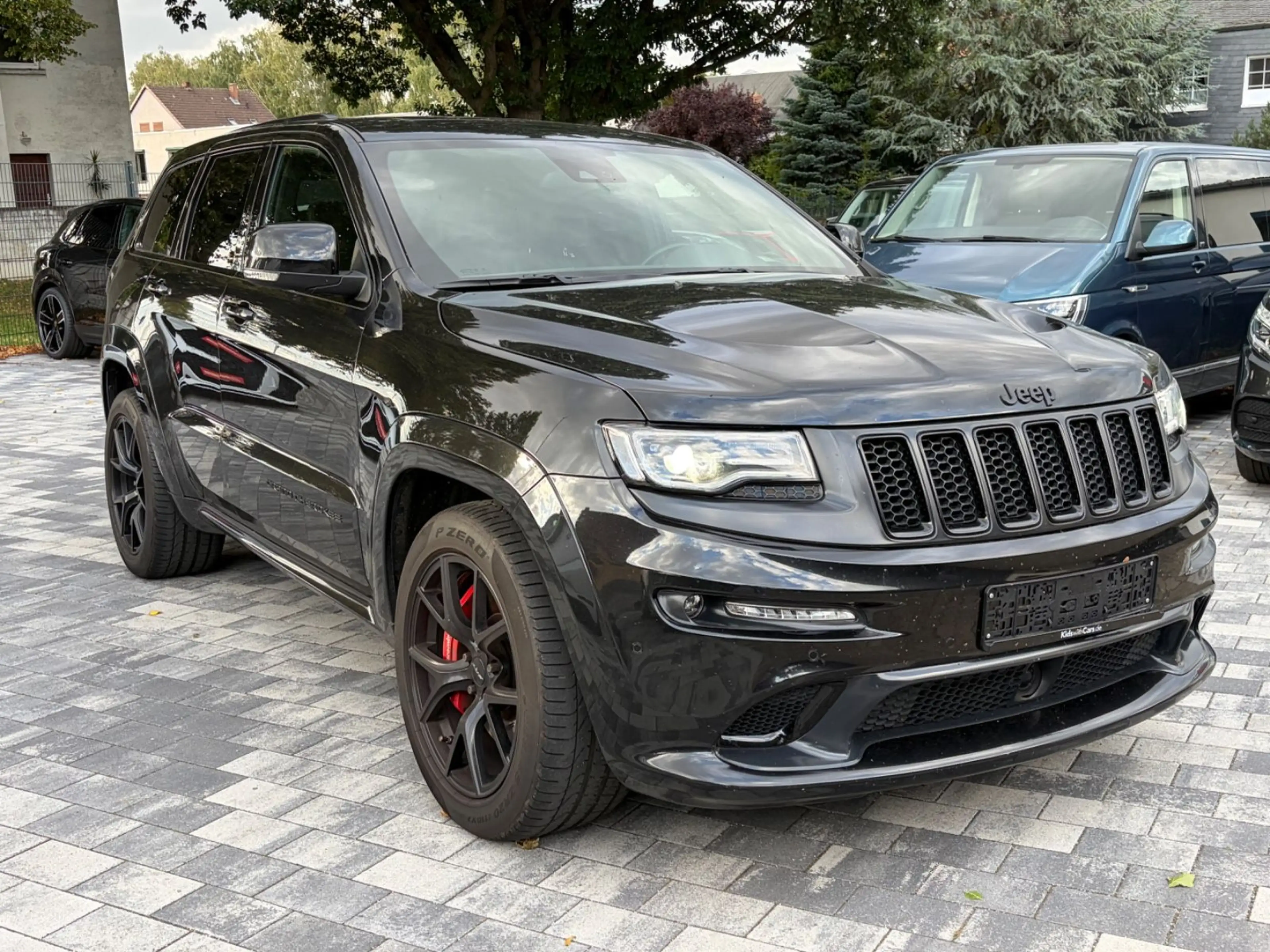 Jeep Grand Cherokee 6.4 V8 HEMI SRT — photo 3