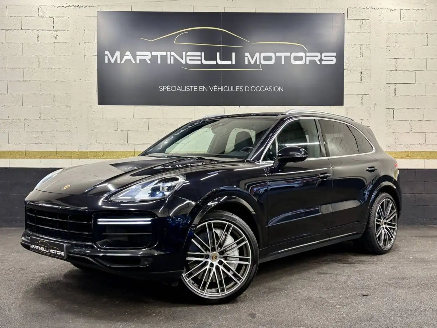 Porsche Cayenne III 4.0 550ch Turbo Schwarz - 1