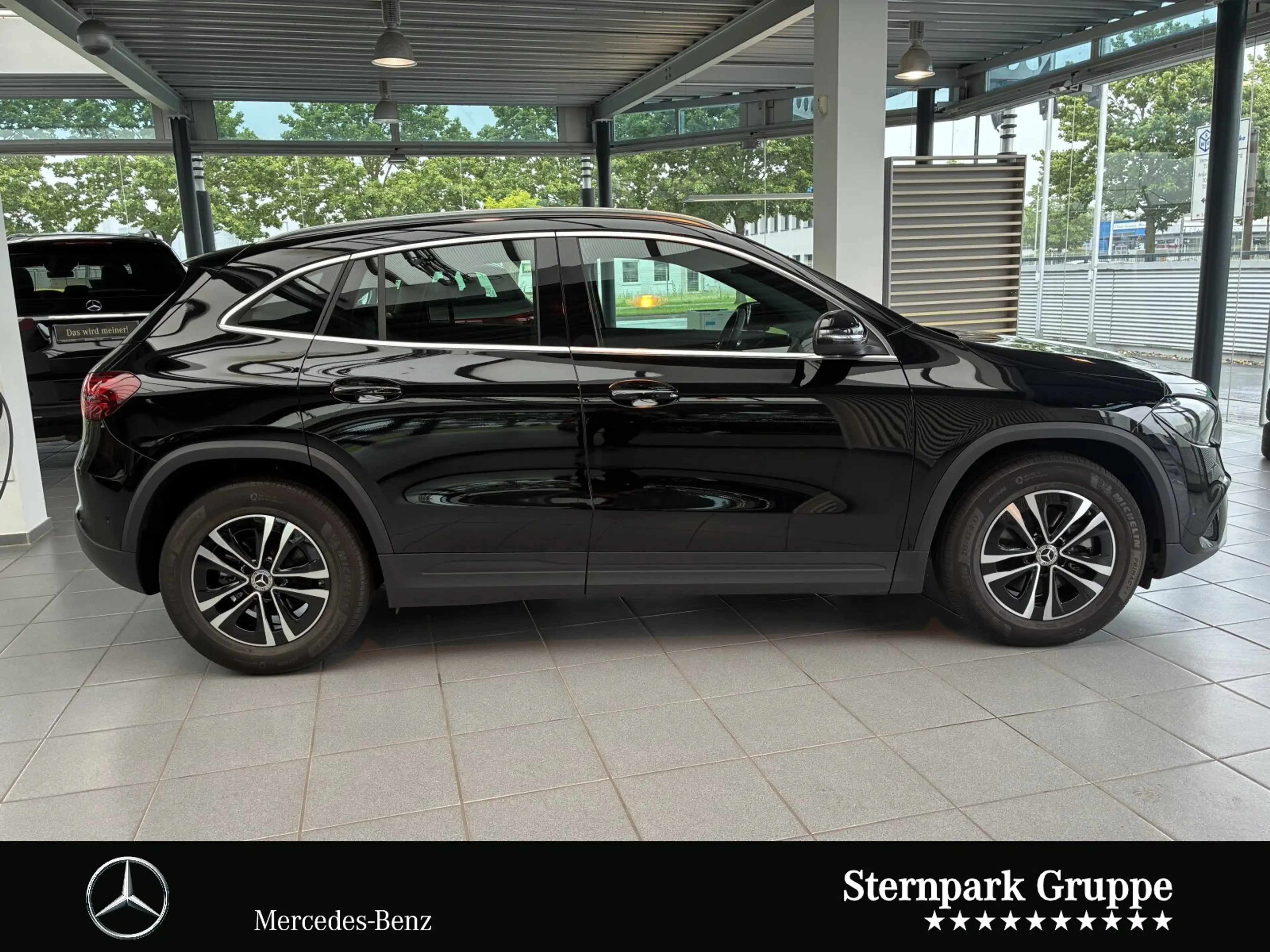 Mercedes-Benz GLA 200 GLA 200 LED*RFK*Navi*MBUX*Winter*Tempomat*DAB*17 — photo 3
