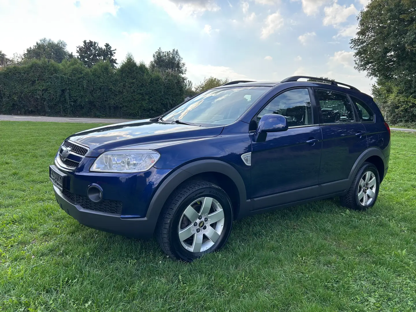 Chevrolet Captiva 2.4 LS 2WD,Klima,Servo,7-Sitzer,Ahk,Sauber,TÜV Blau - 2