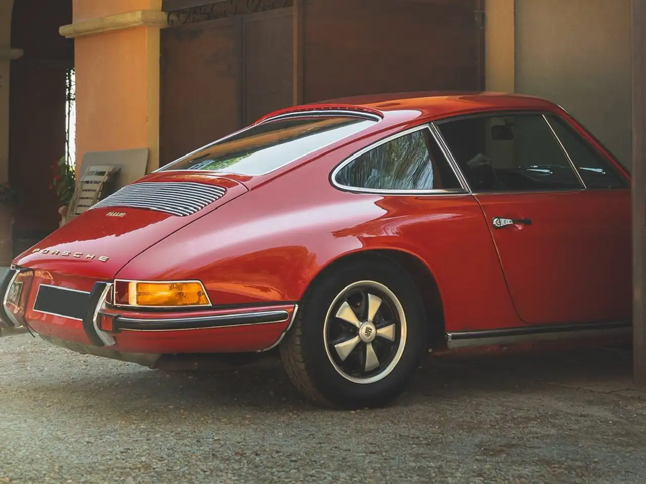 Porsche 911 2.2 E, foto 2