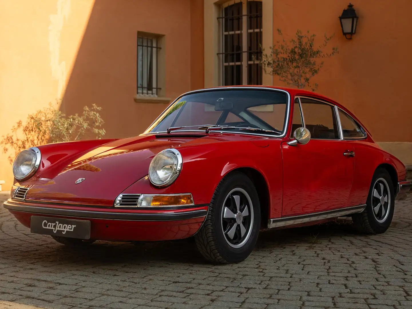 Porsche 911 2.2 E Rouge - 1