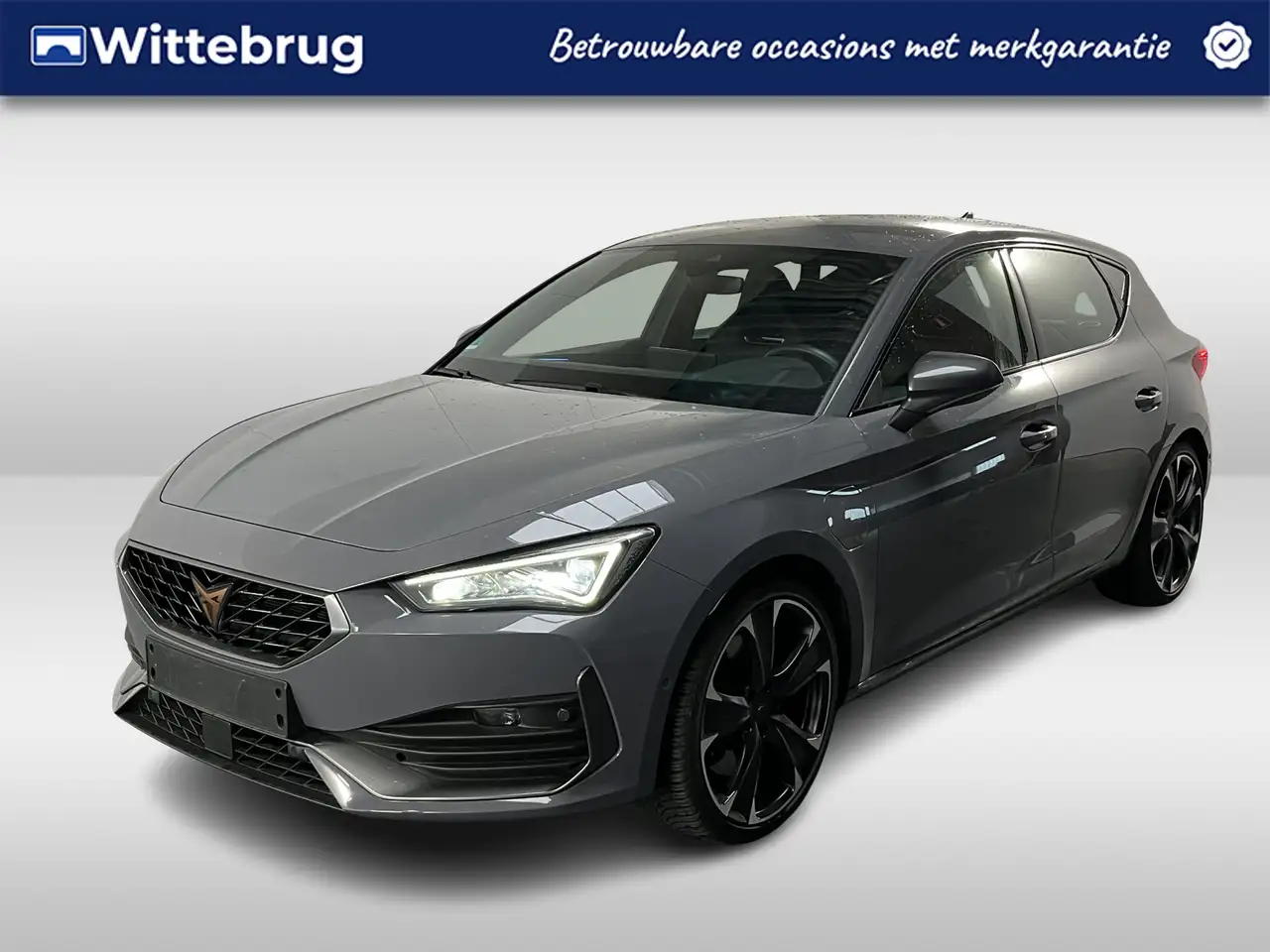 CUPRA Leon 1.4 e-Hybrid VZ Performance / AUTOMAAT/ 245 PK/ PA — photo 1 of 32