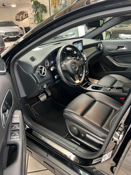 Mercedes-Benz GLA 250 GLA 250 Urban Style AMG-Paket|H&K|360°|CarPlay — photo 14