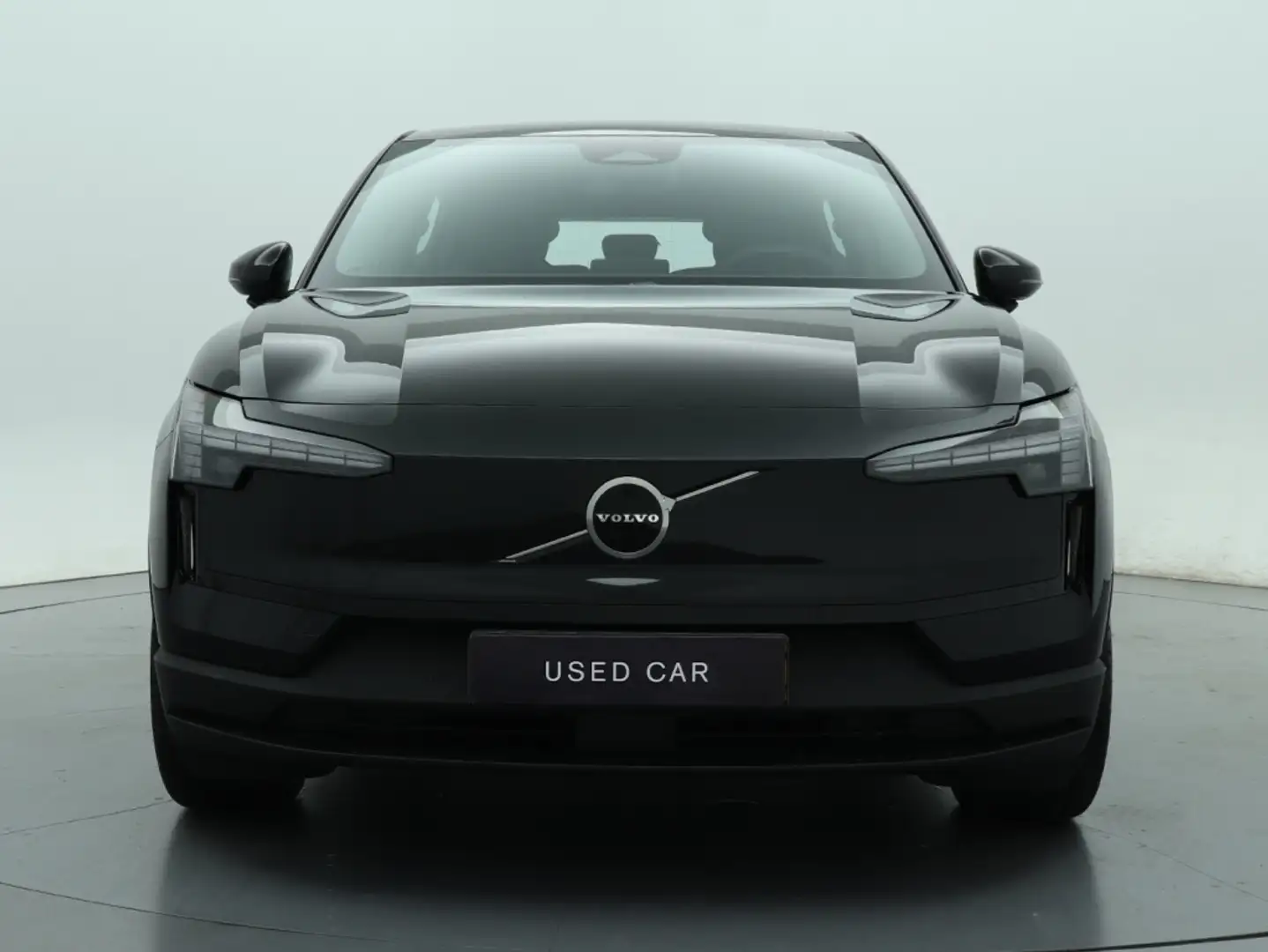 Volvo EX30 EX 30 Extended Range 2WD Plus | van 46.797 voor 38 Zwart - 2