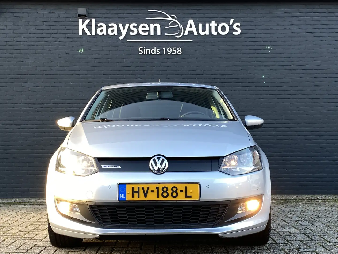 Volkswagen Polo 1.0 BlueMotion Edition | navigatie | cruise contro Grijs - 2