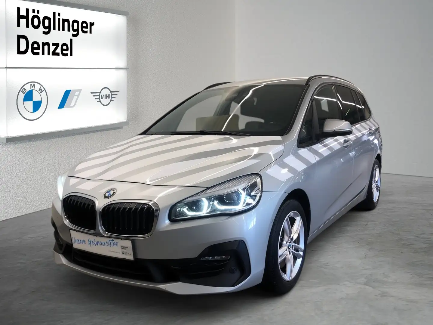 BMW 220 d xDrive Silber - 1
