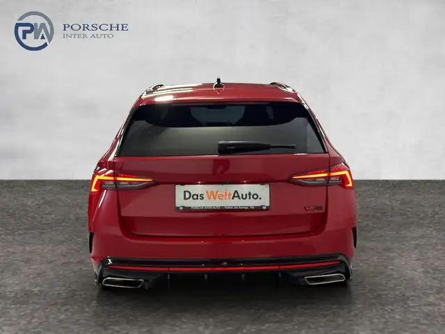 Skoda Octavia view 5