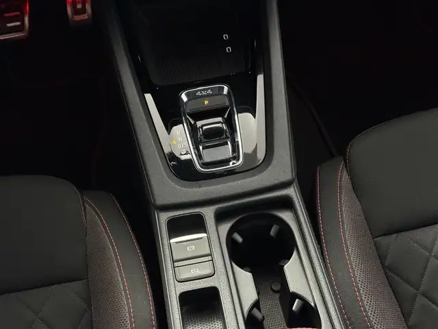 Skoda Octavia view 12