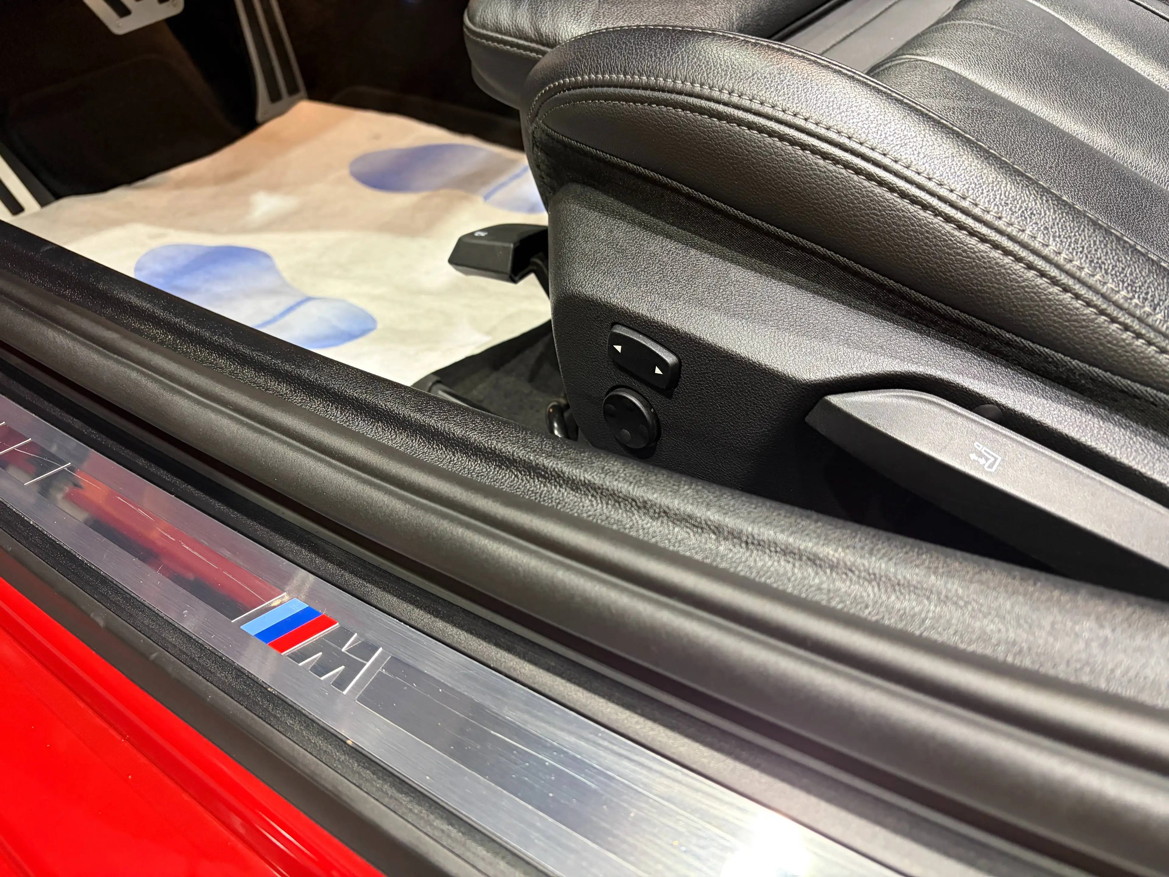 BMW Z4 2.0iA sDrive20i *PACK M*AC SCHNITZER*CARPLAY*LED*GARANTIE* — photo 11