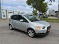 Mitsubishi Colt 1.3-16V Invite 5-Deurs Automaat 96 PK. Mooie en ze Срібний - thumbnail 3