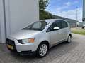 Mitsubishi Colt 1.3-16V Invite 5-Deurs Automaat 96 PK. Mooie en ze Срібний - thumbnail 18