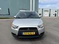 Mitsubishi Colt 1.3-16V Invite 5-Deurs Automaat 96 PK. Mooie en ze Срібний - thumbnail 2