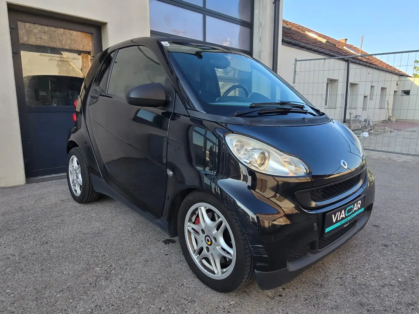 smart forTwo Micro Hybrid Drive 45 kW (451.334) Schwarz - 1